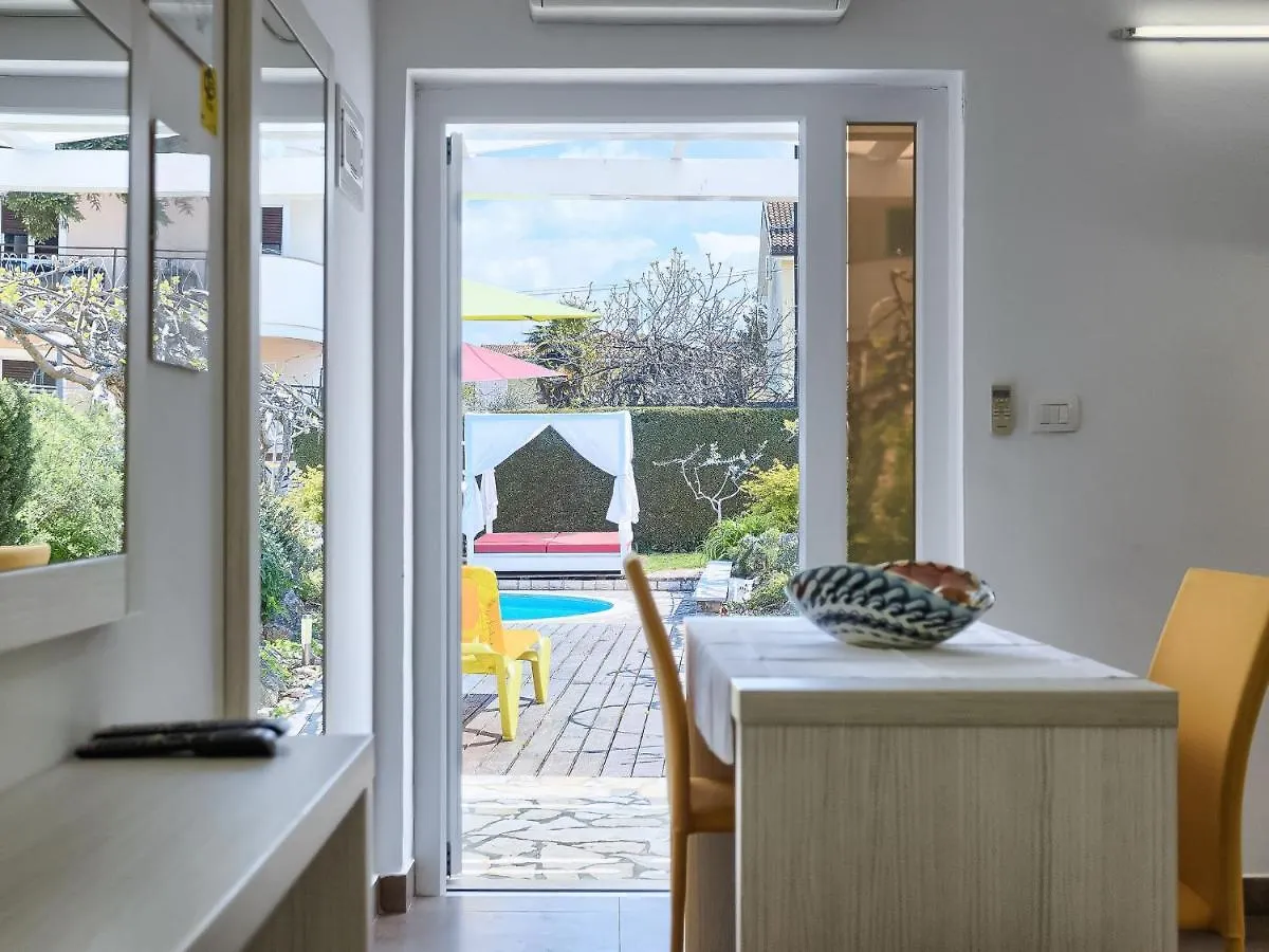 Apartment Nika-8 By Interhome Umag 0*,